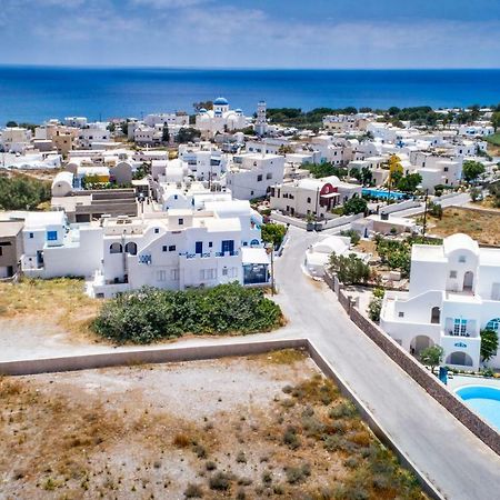 Lavarock Santorini 페리사 외부 사진