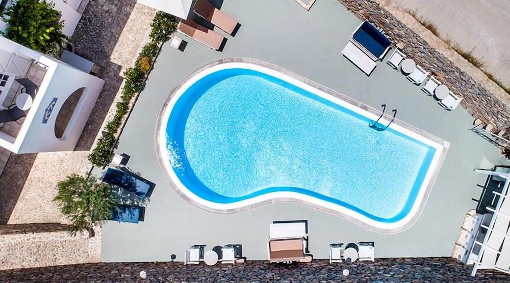 Lavarock Santorini 페리사 외부 사진